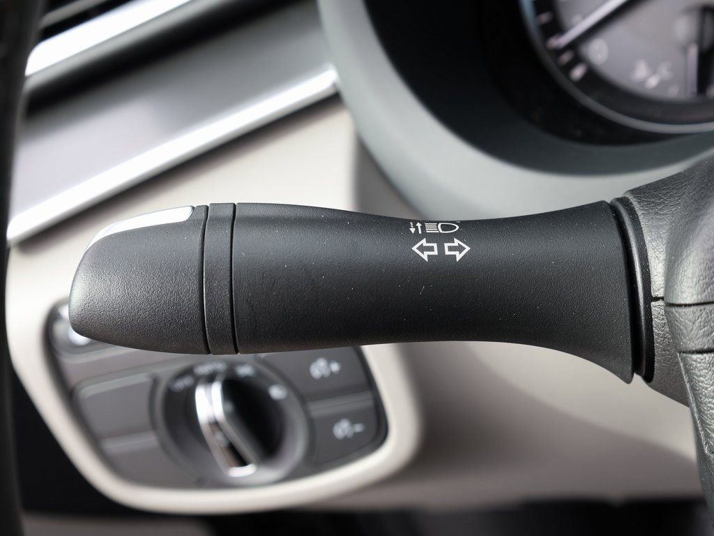 Certified 2025 INFINITI QX50 Luxe image 39