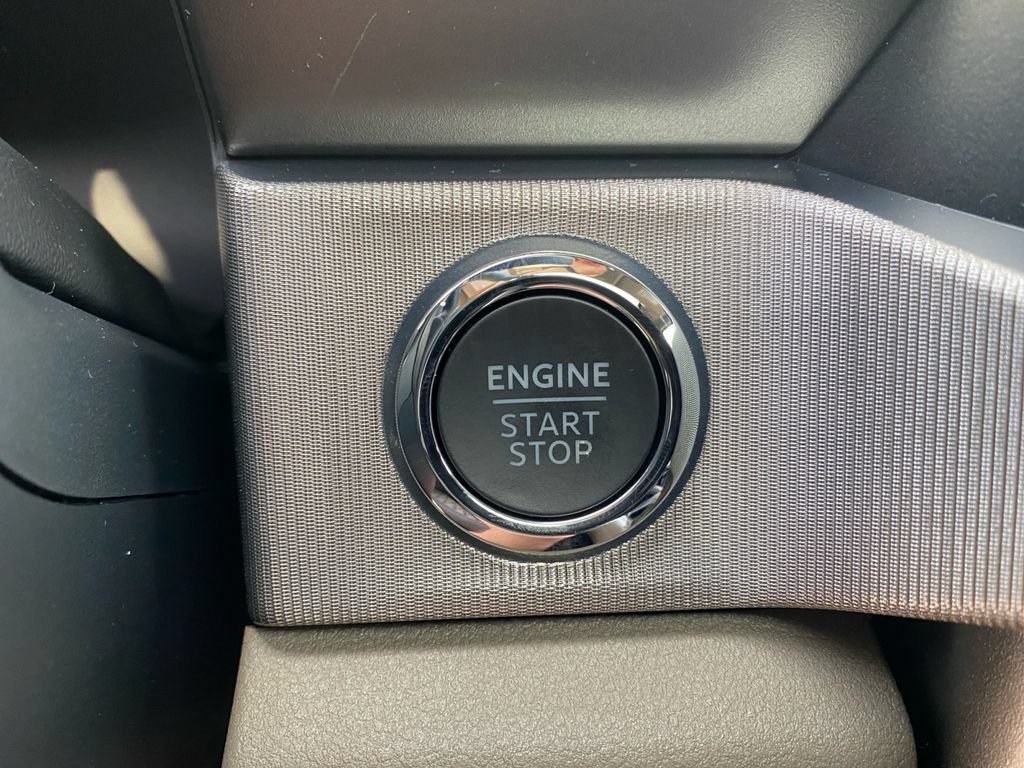 New 2026 Ford F350 Platinum w/ Platinum Plus Package AWD/4WD image 40