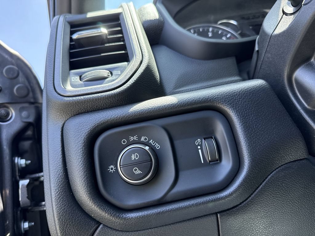 New 2026 RAM 3500 Tradesman AWD/4WD image 30