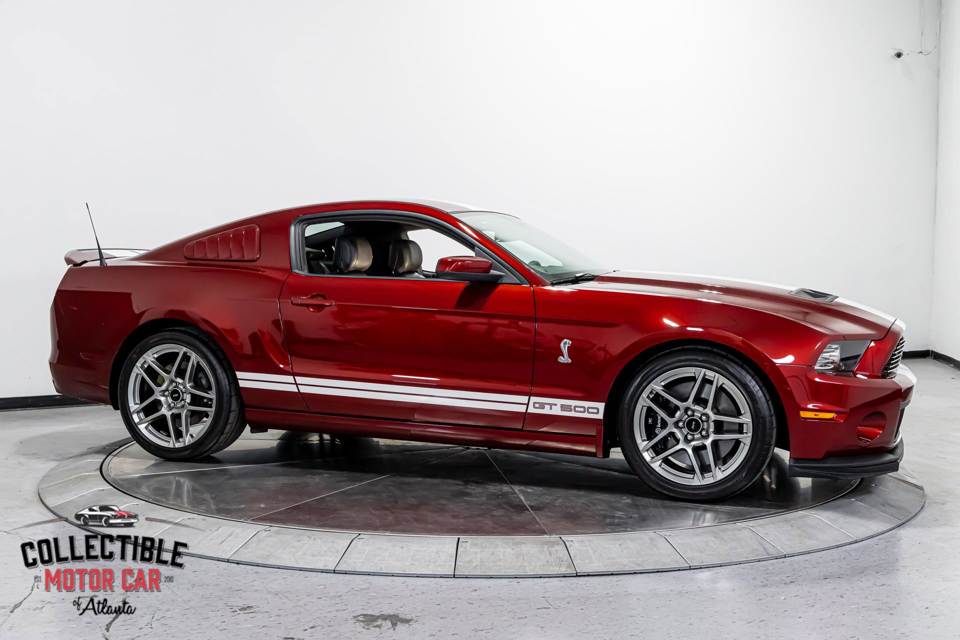 Used 2014 Ford Mustang Shelby GT500 RWD image 27