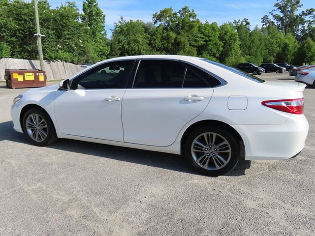 Used 2016 Toyota Camry SE FWD image 11