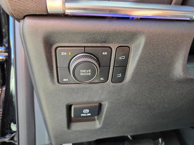 Certified 2025 Ford Expedition Platinum AWD/4WD image 24