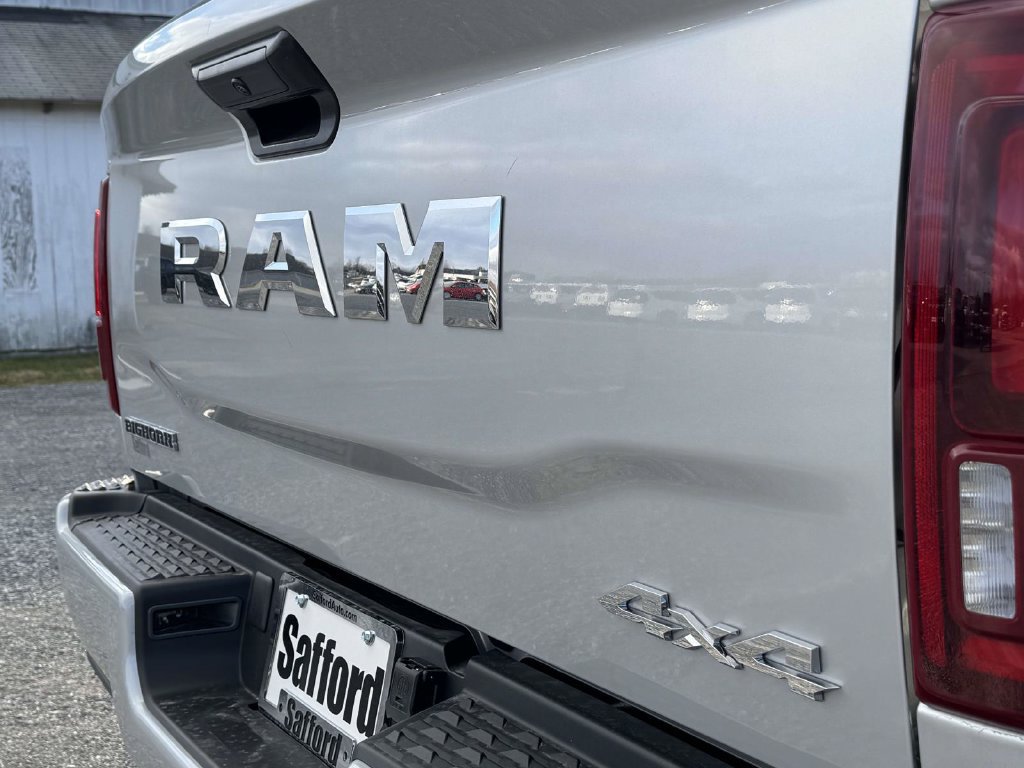 New 2026 RAM 2500 Big Horn AWD/4WD image 10