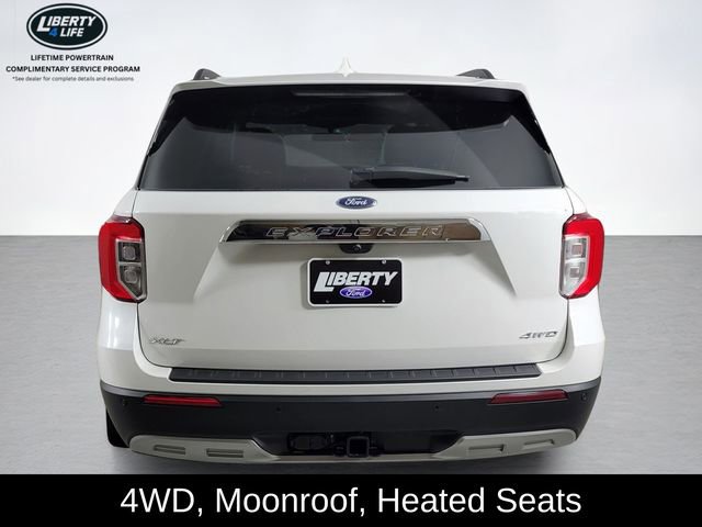 Used 2023 Ford Explorer XLT w/ Equipment Group 202A image 4