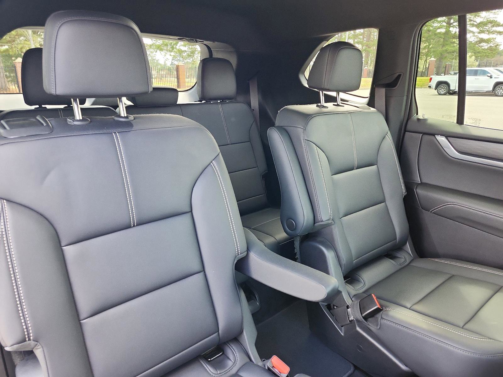 Certified 2024 GMC Acadia Elevation image 8