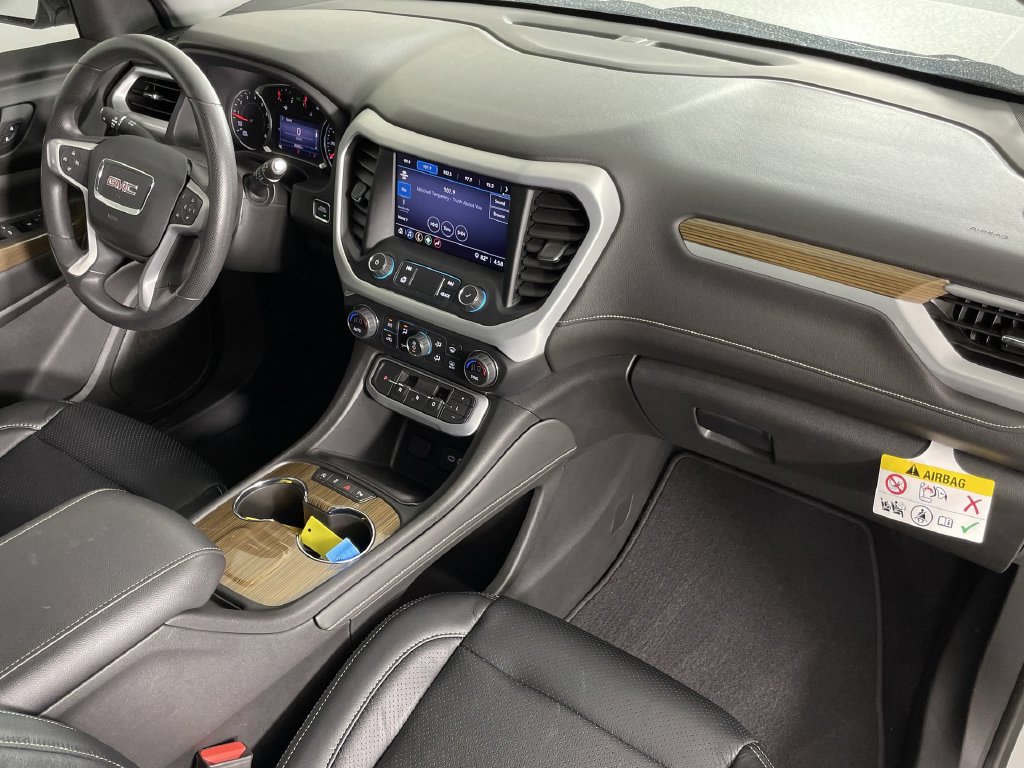 Used 2021 GMC Acadia SLE FWD image 28