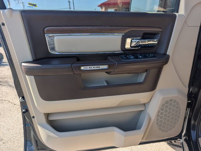 Used 2016 RAM 1500 Laramie w/ Convenience Group image 9