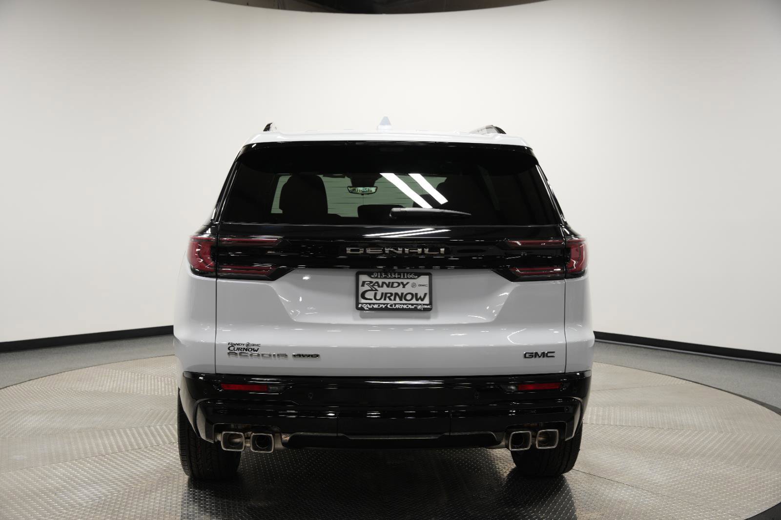 New 2026 GMC Acadia Denali Ultimate w/ LPO, Floor Liner Package image 7