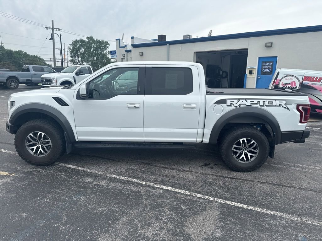 Used 2018 Ford F150 Raptor w/ Equipment Group 802A Luxury AWD/4WD image 6