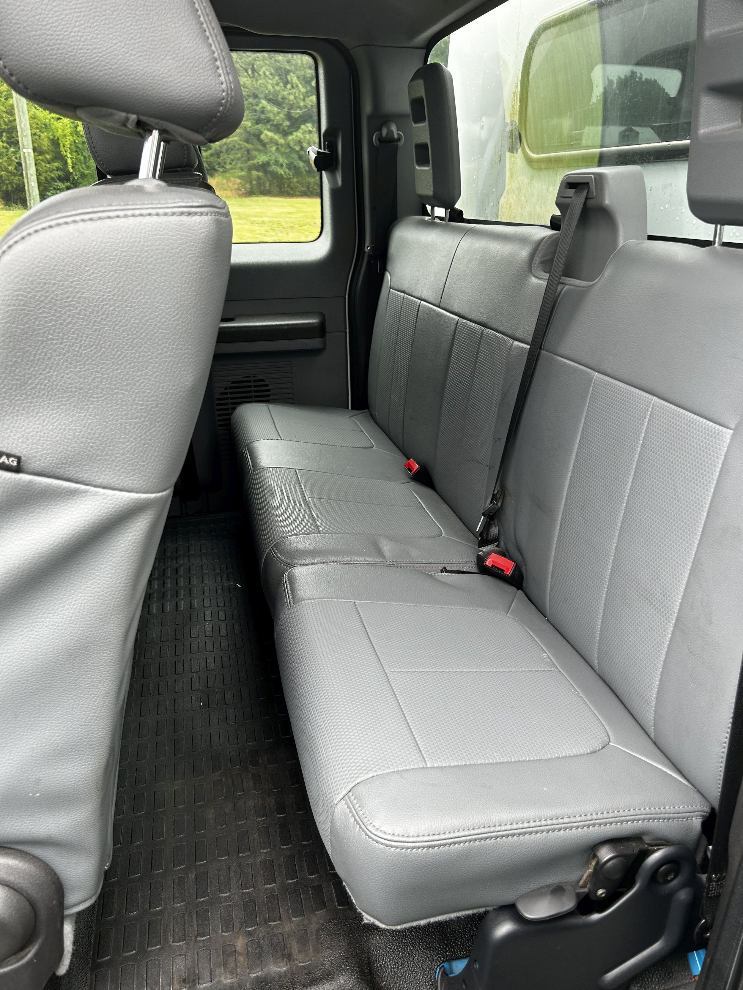 Used 2015 Ford F350 XL w/ Power Equipment Group RWD image 4