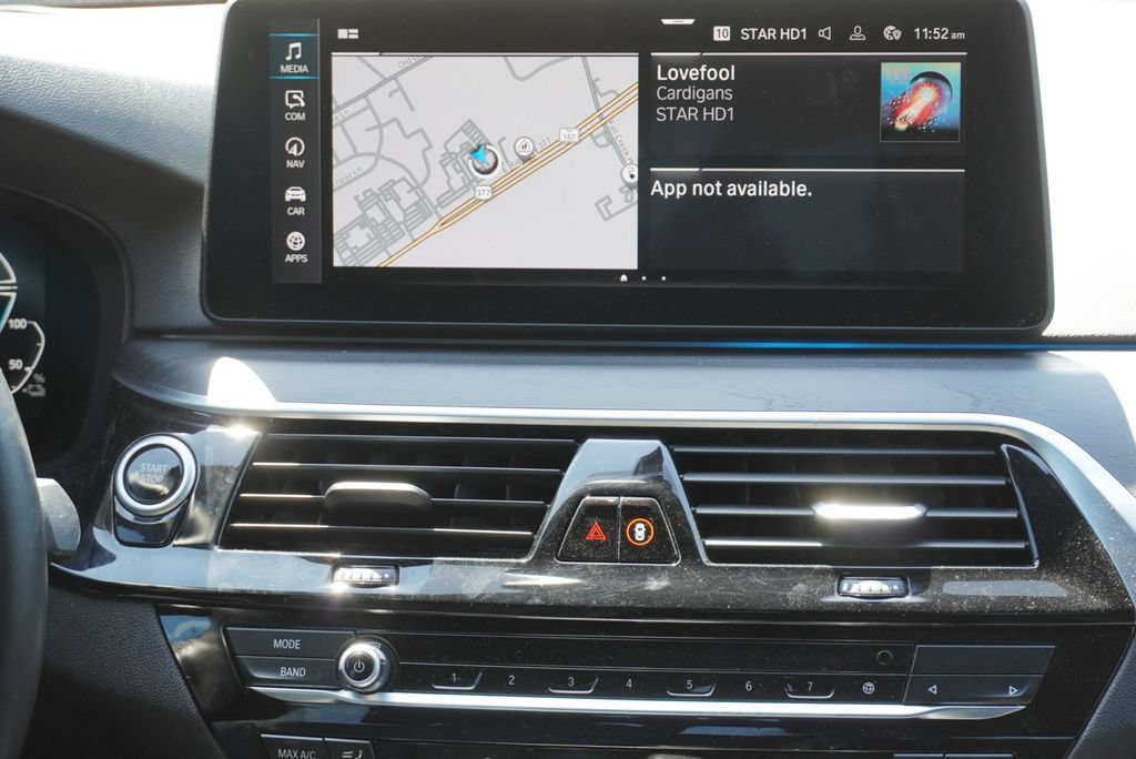 Used 2022 BMW 530e w/ Premium Package RWD image 13