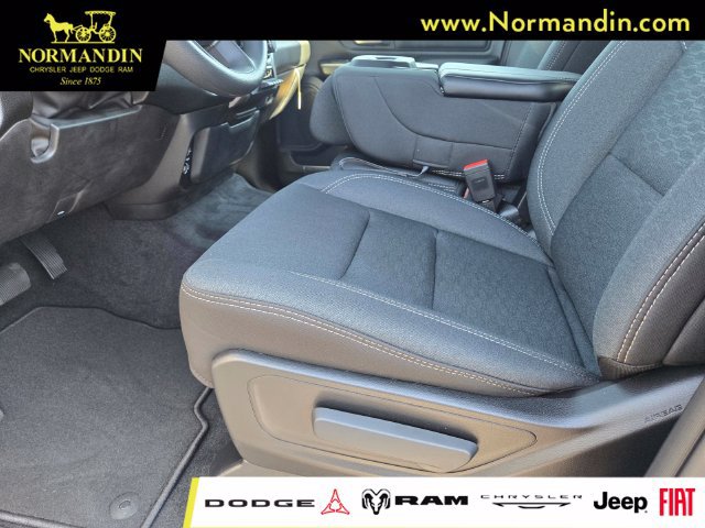 New 2026 RAM 1500 Express RWD image 9