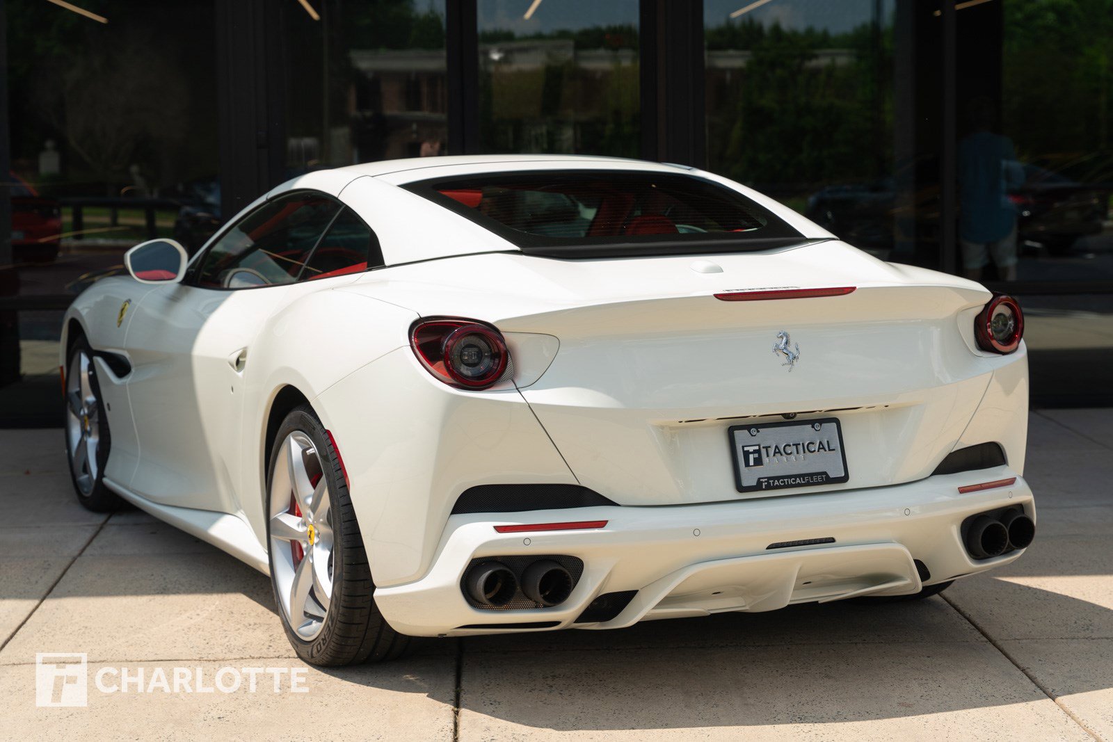 Used 2019 Ferrari Portofino image 13