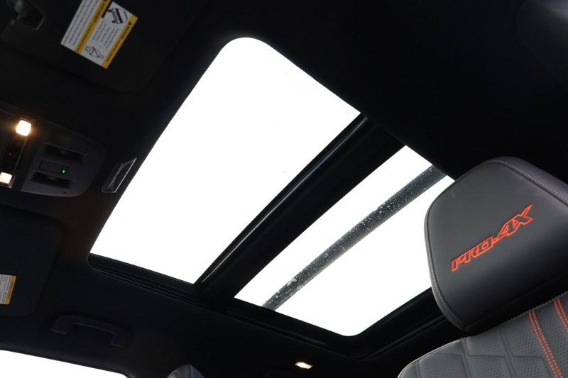 New 2025 Nissan Armada PRO-4X w/ Pro-4X Premium Package image 10