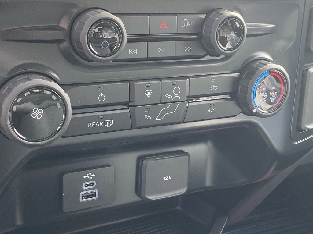 New 2026 Ford F350 XL w/ XL Chrome Package image 14