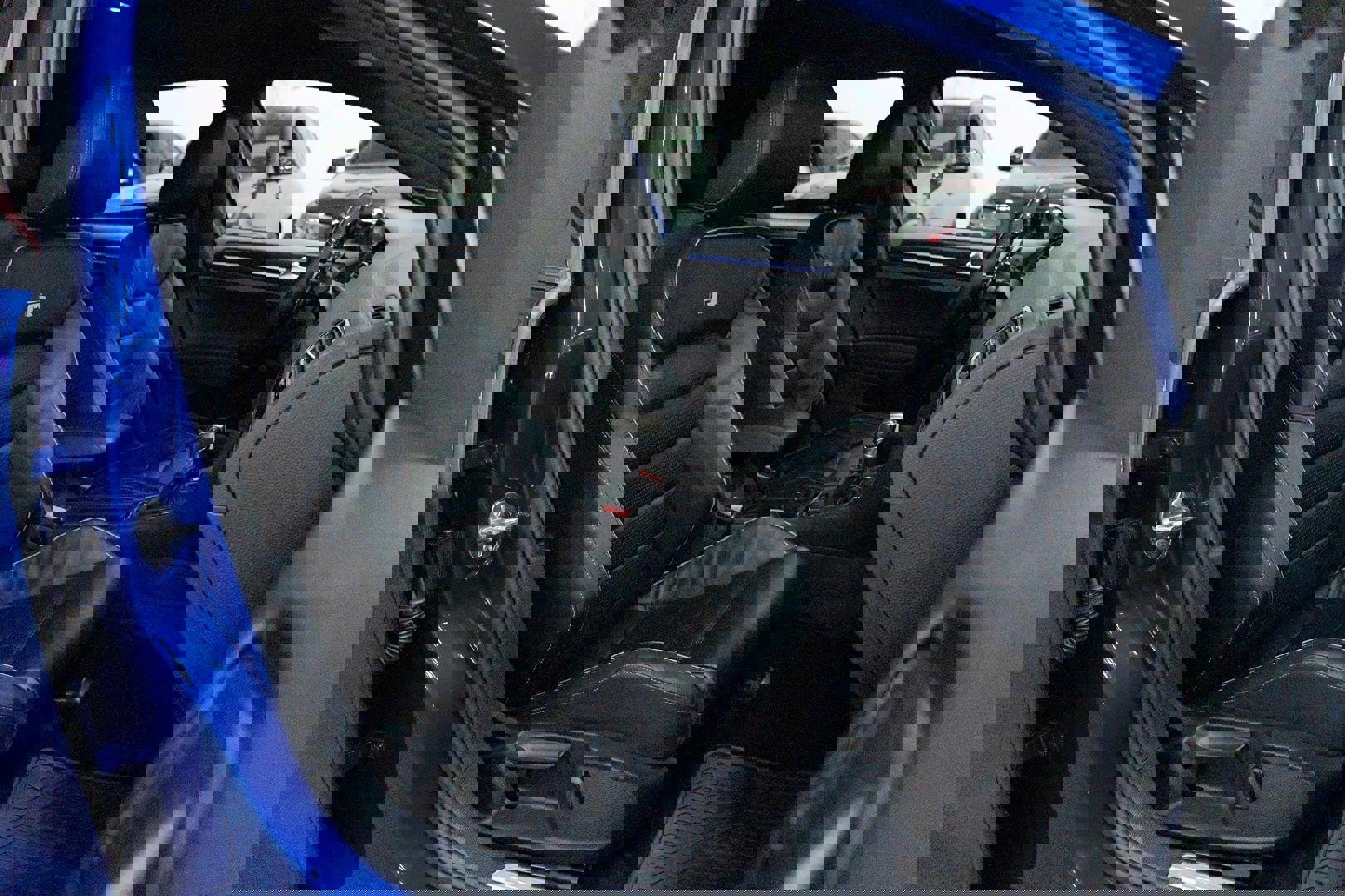 Used 2018 Volkswagen Golf 4-Door image 27