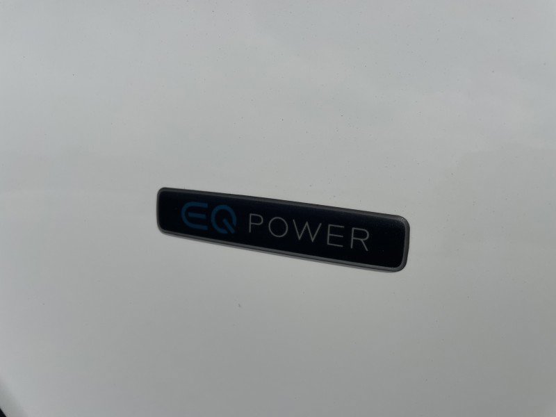 Used 2019 Mercedes-Benz GLC 350e 4MATIC w/ Premium Package image 20