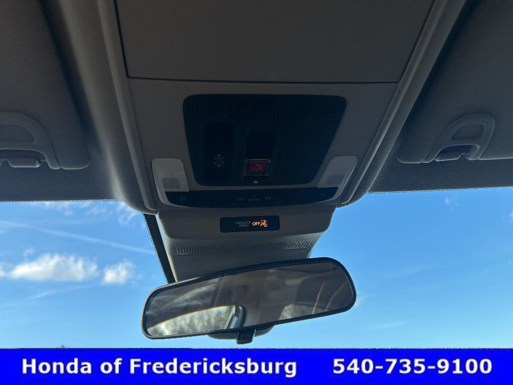 Certified 2025 Honda Accord SE image 24