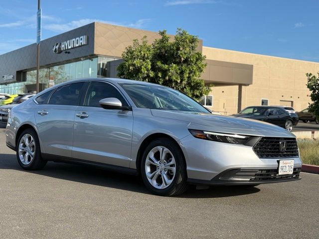 Used 2025 Honda Accord LX image 10