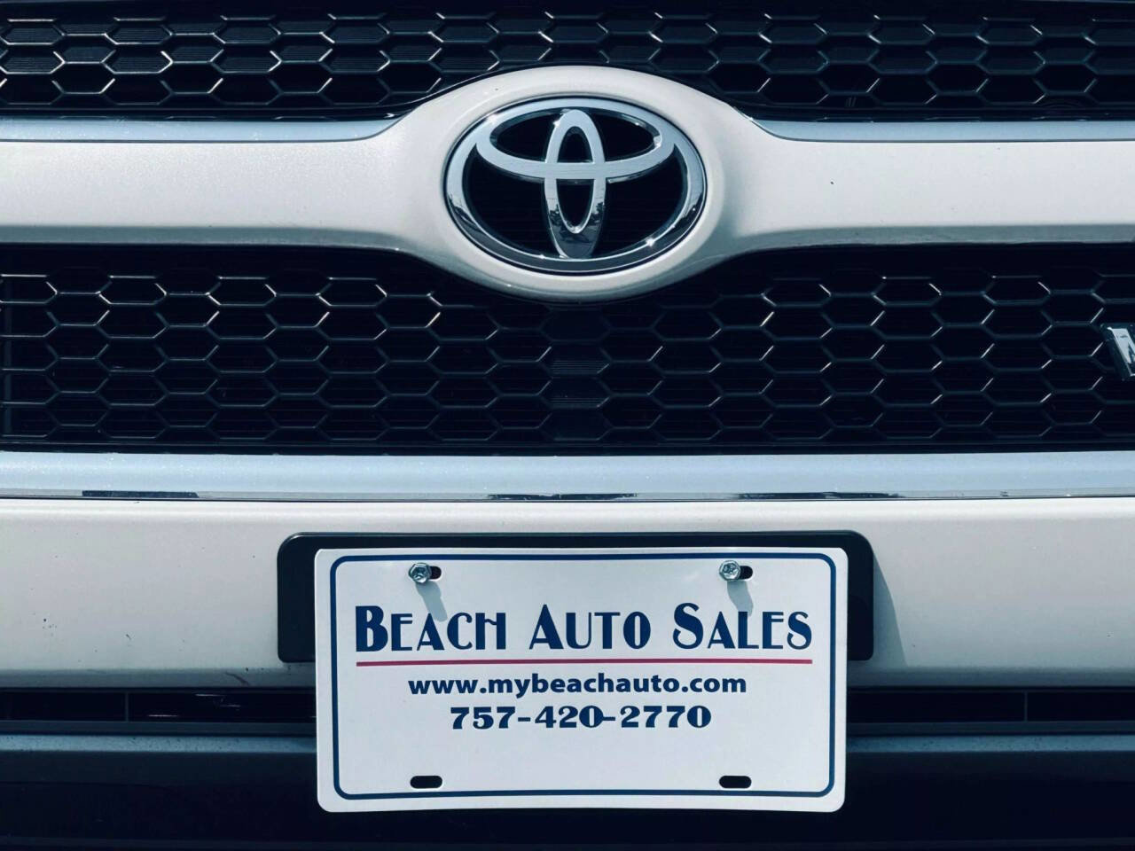 Used 2012 Toyota RAV4 Limited image 43