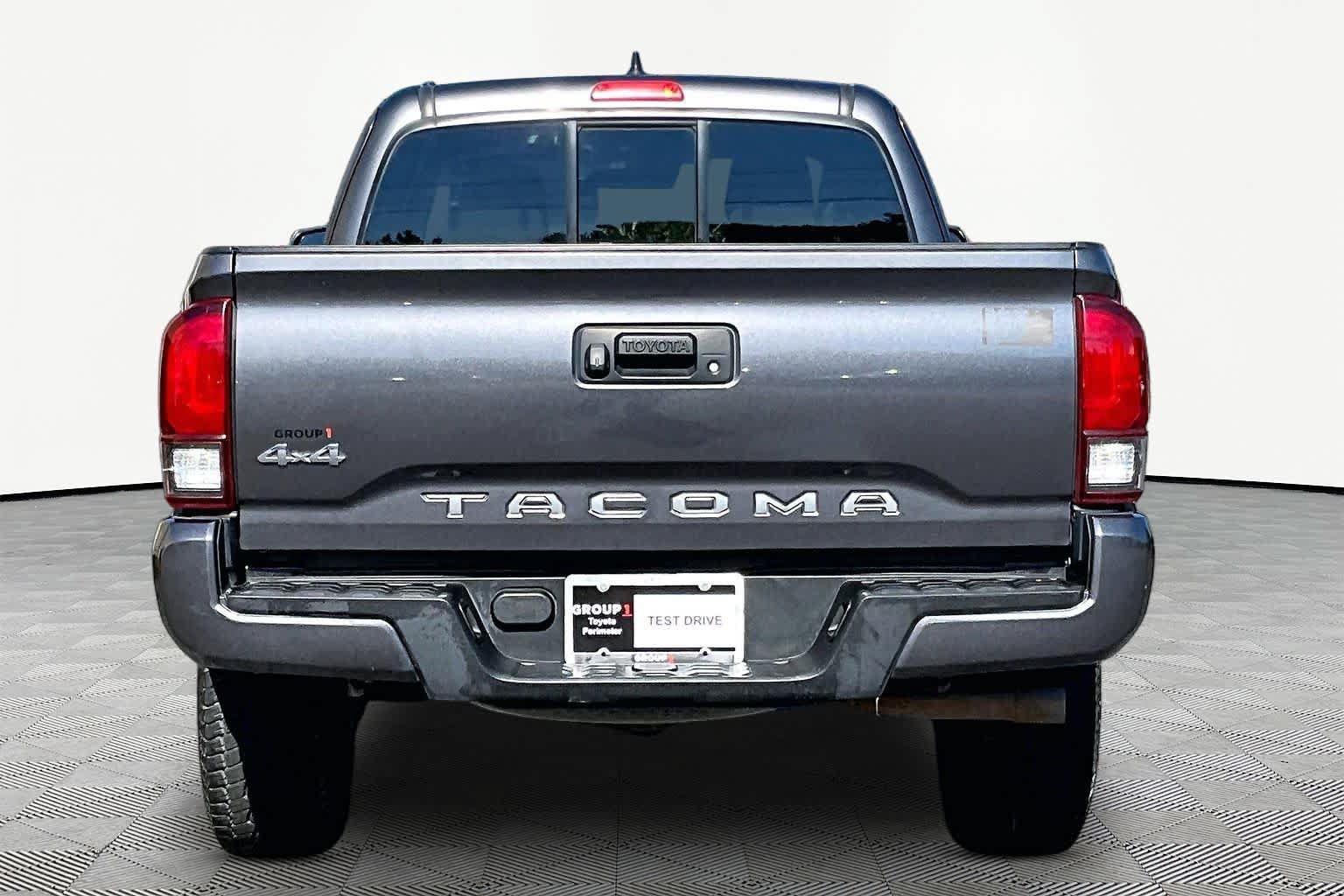 Used 2019 Toyota Tacoma SR w/ SR Convenience Package AWD/4WD image 5