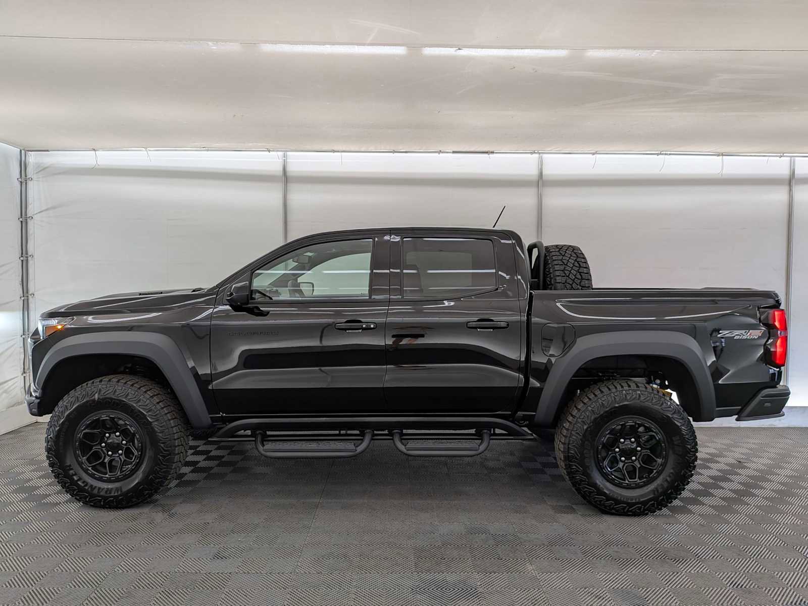 New 2026 Chevrolet Colorado ZR2 w/ ZR2 Bison Edition image 3