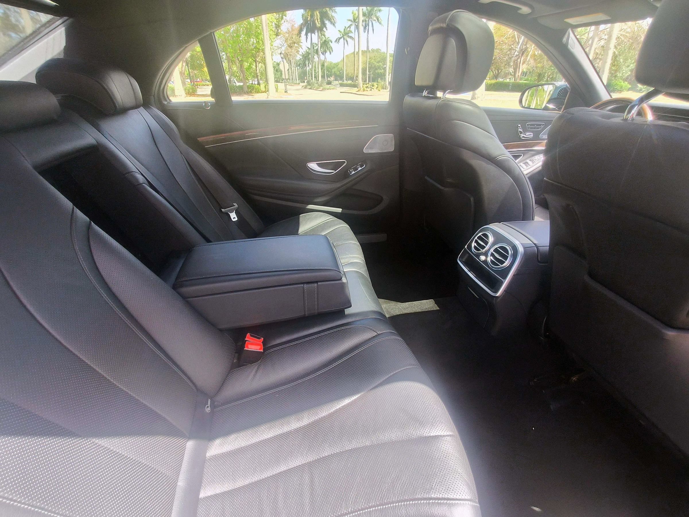 Used 2015 Mercedes-Benz S 550 Sedan image 36