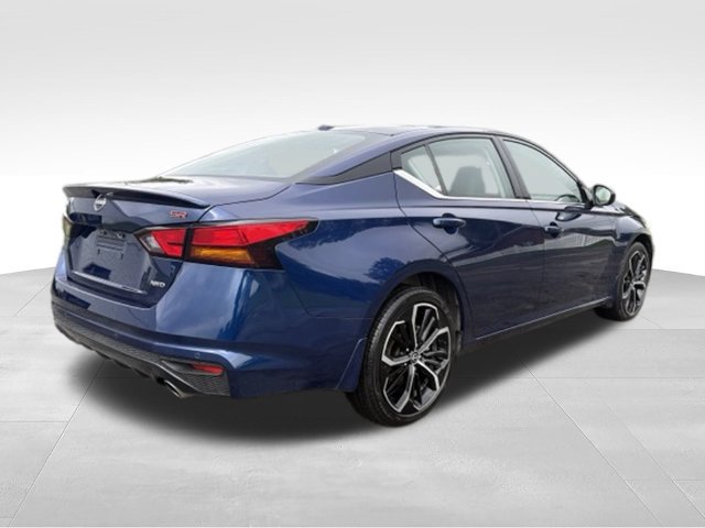 Used 2024 Nissan Altima 2.5 SR AWD/4WD image 16