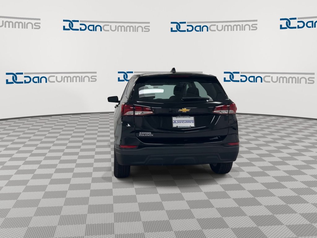 Used 2024 Chevrolet Equinox LS FWD image 7