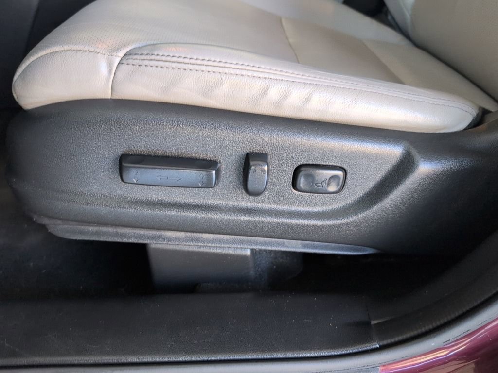 Used 2016 Honda CR-V EX-L image 10