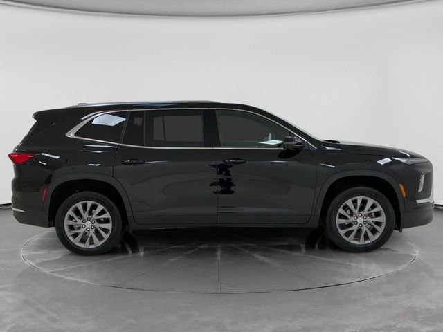 Used 2025 Buick Enclave Preferred w/ Super Cruise Package image 2