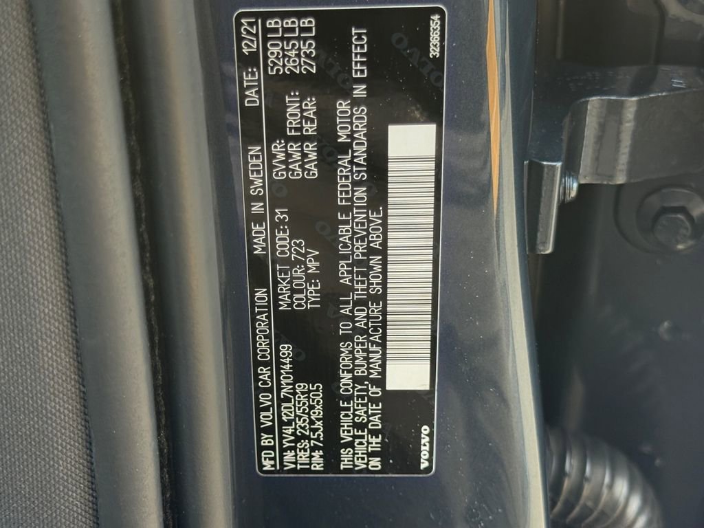 Used 2022 Volvo XC60 B5 Inscription w/ Advanced Package image 29