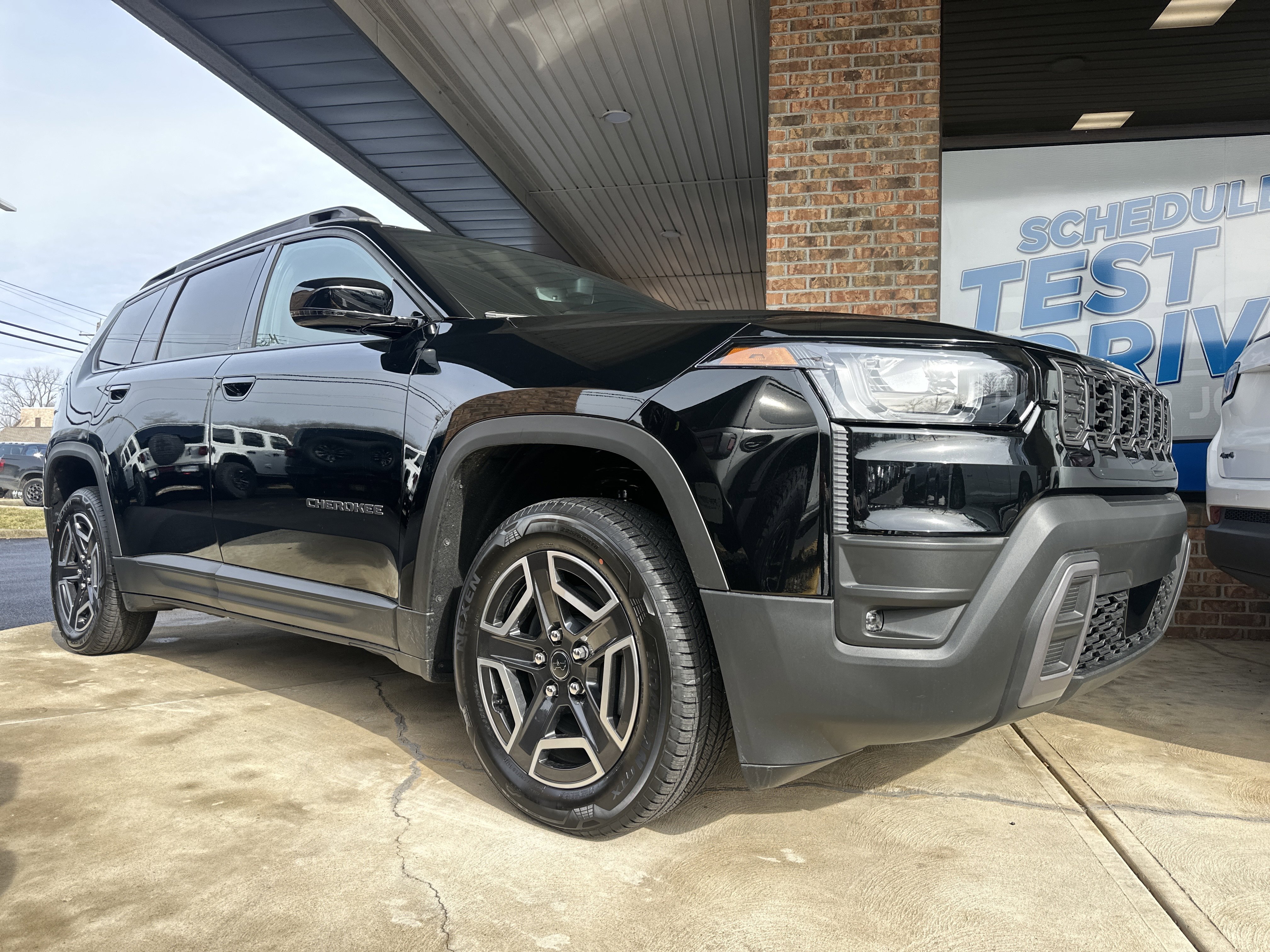 New 2026 Jeep Cherokee Limited image 18