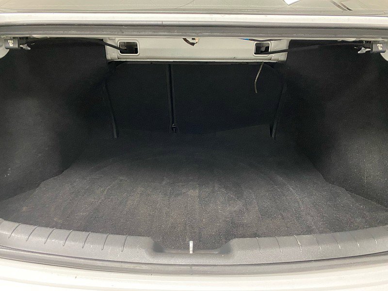 Used 2019 Hyundai Elantra SEL image 14