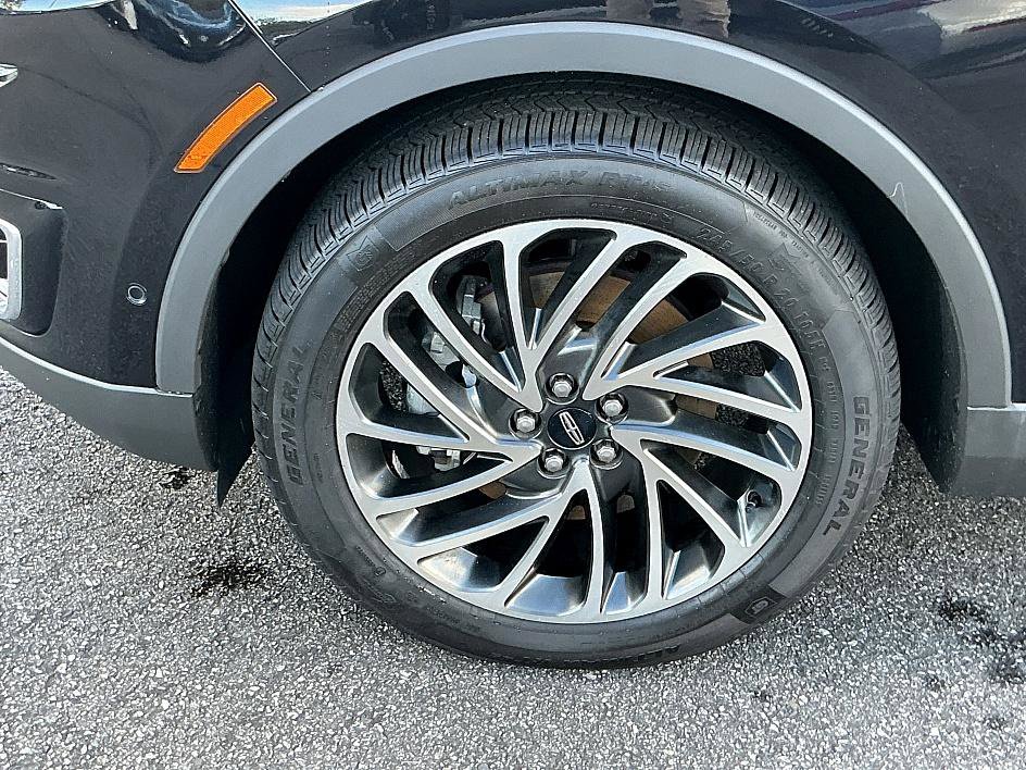 Used 2019 Lincoln Nautilus Reserve image 7