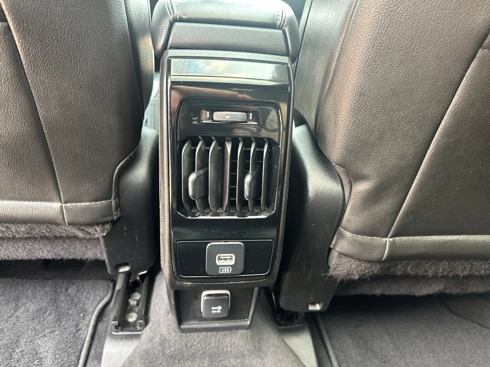 Used 2022 Jeep Compass High Altitude AWD/4WD image 18