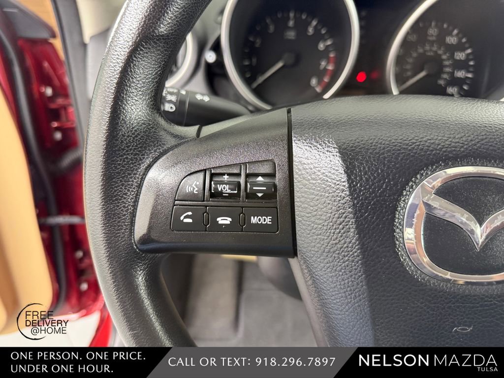 Used 2011 MAZDA MAZDA3 i Touring FWD image 22