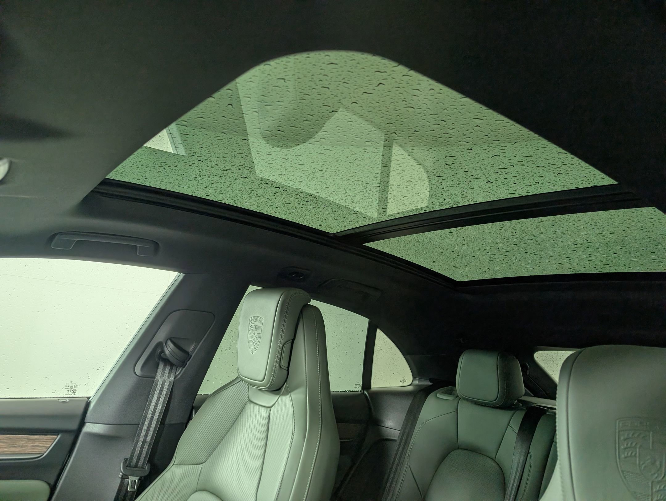 Used 2025 Porsche Macan 4S Electric image 17