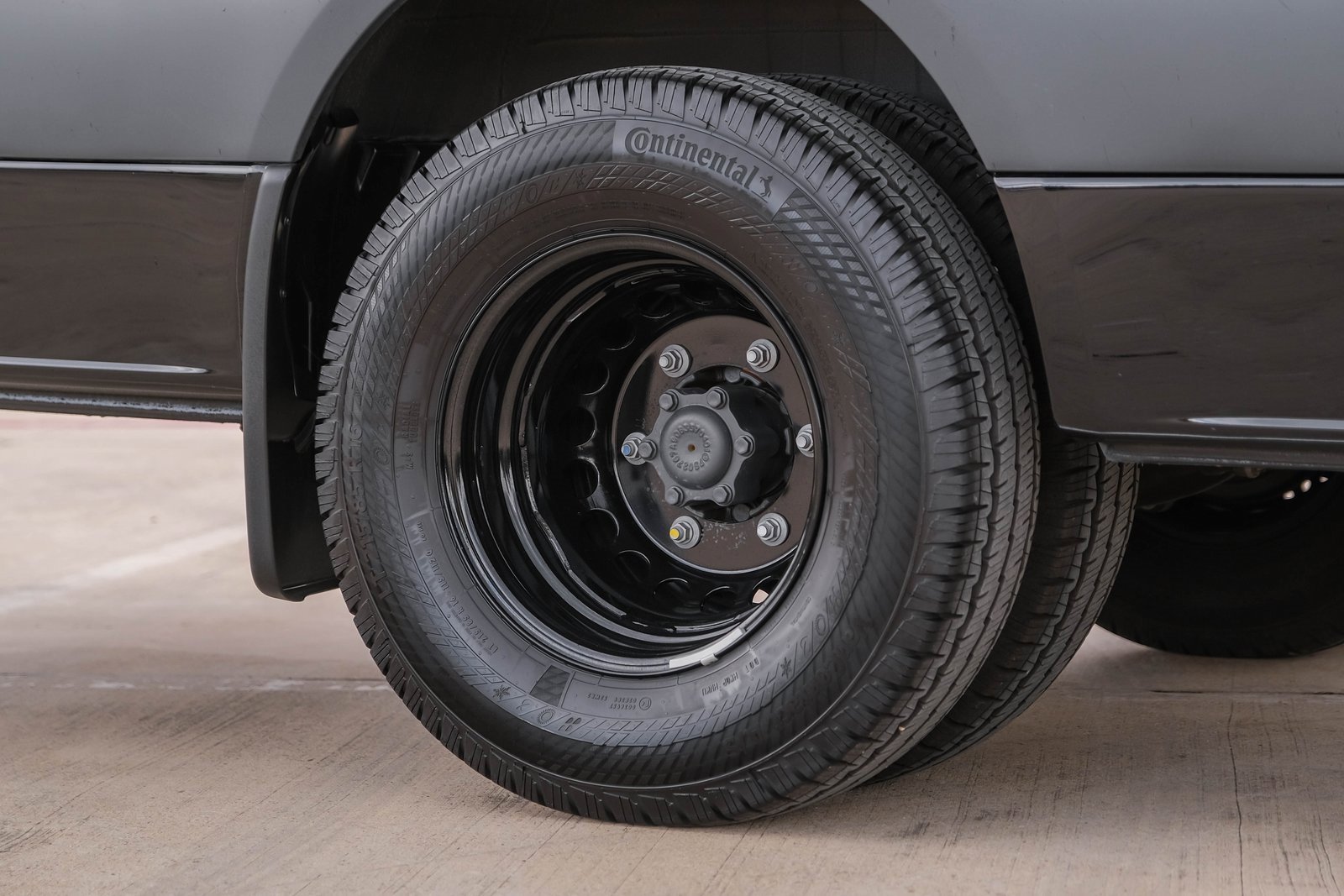 Used 2024 Mercedes-Benz Sprinter 3500 image 91