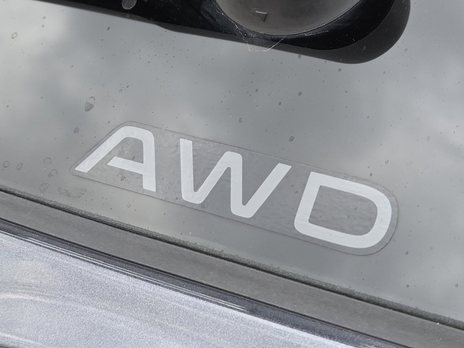 Used 2025 Honda CR-V EX-L image 11