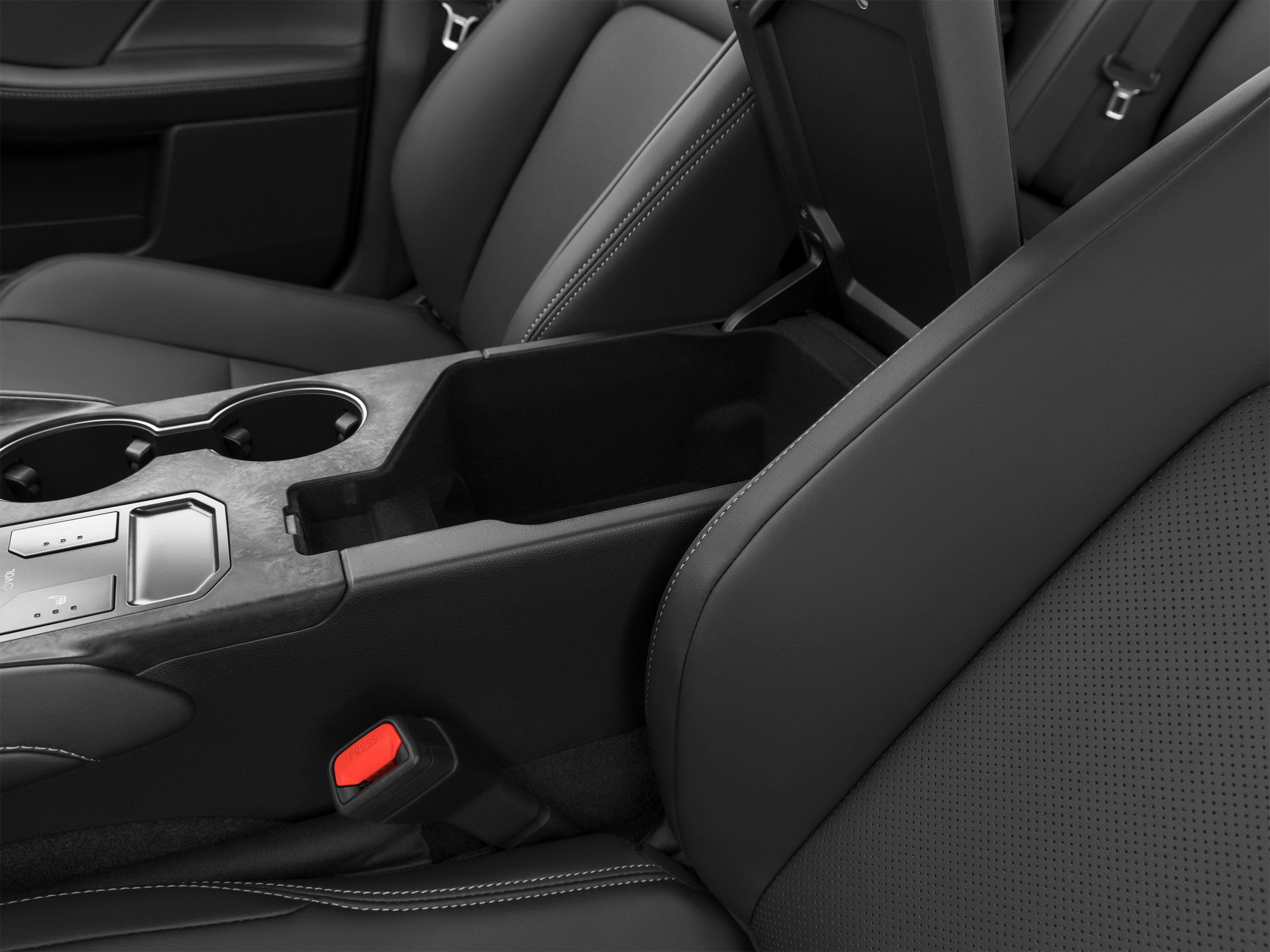 New 2026 Lexus IS 350 F Sport w/ Technology Package RWD image 21