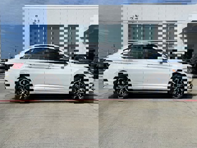 New 2026 Volkswagen Jetta SE image 9