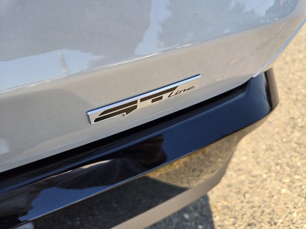 Used 2024 Kia EV9 GT-Line AWD/4WD image 9