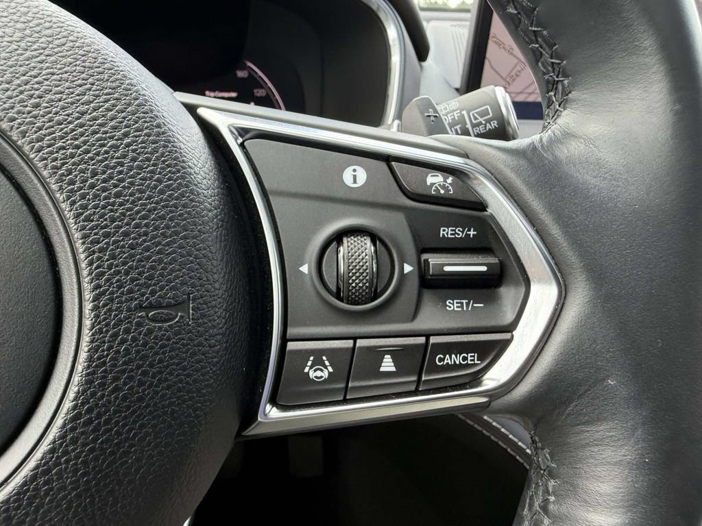Used 2024 Acura MDX SH-AWD w/ Advance Package image 22