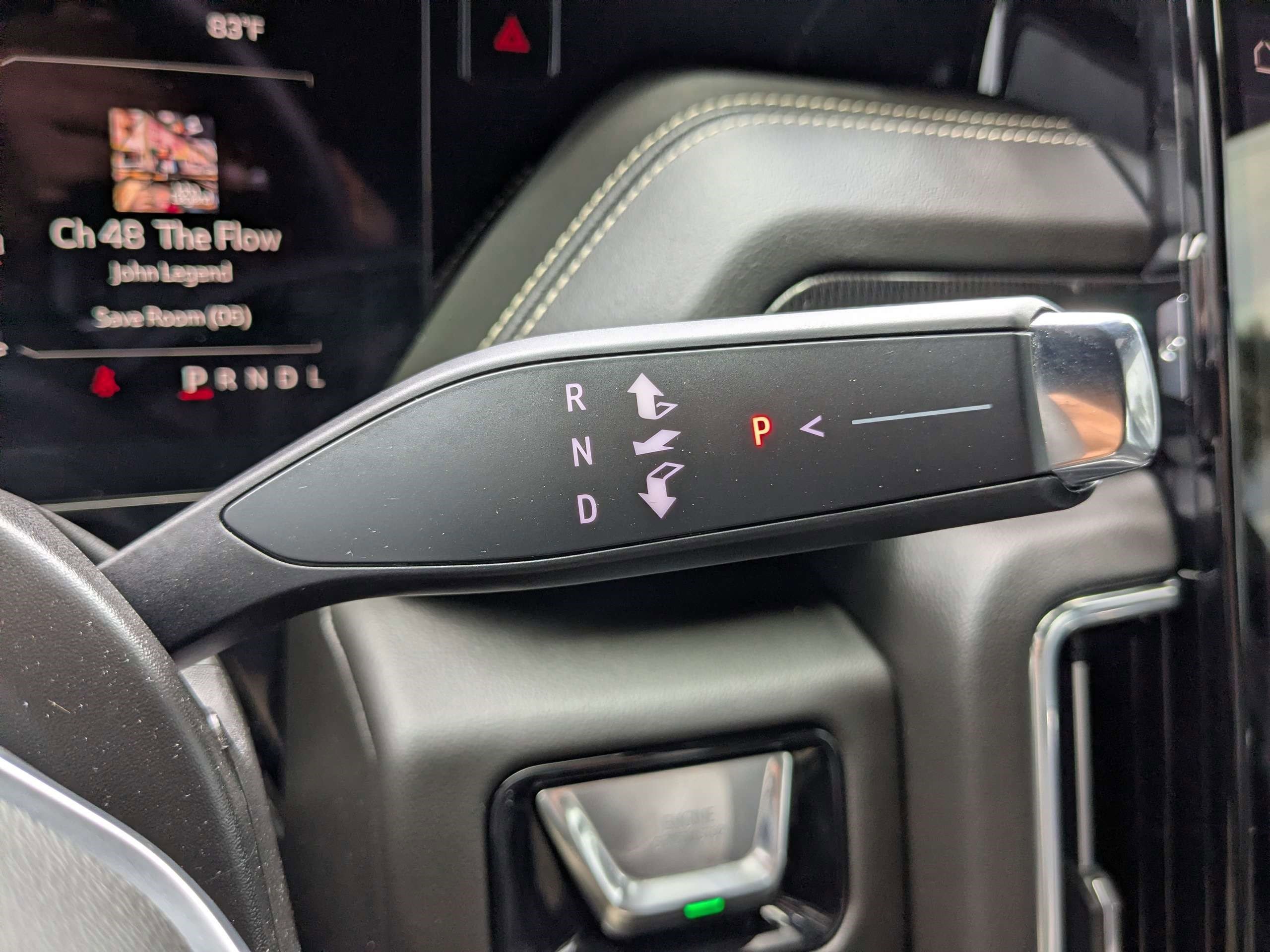 Used 2025 GMC Yukon XL Elevation RWD image 21