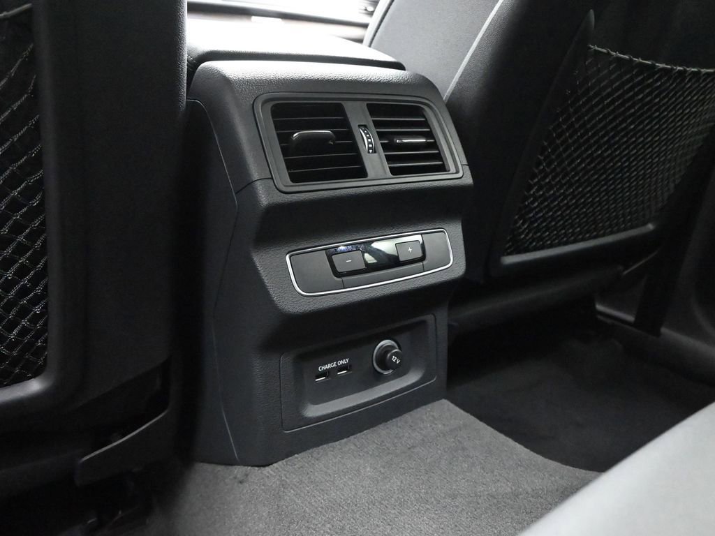Used 2024 Audi Q5 2.0T Premium Plus image 32