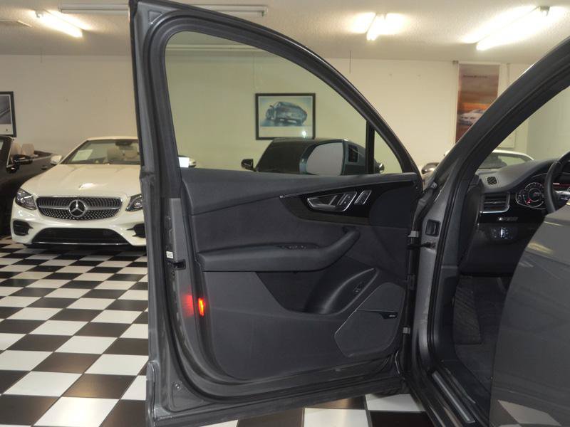 Used 2017 Audi Q7 3.0T Premium Plus AWD/4WD image 16