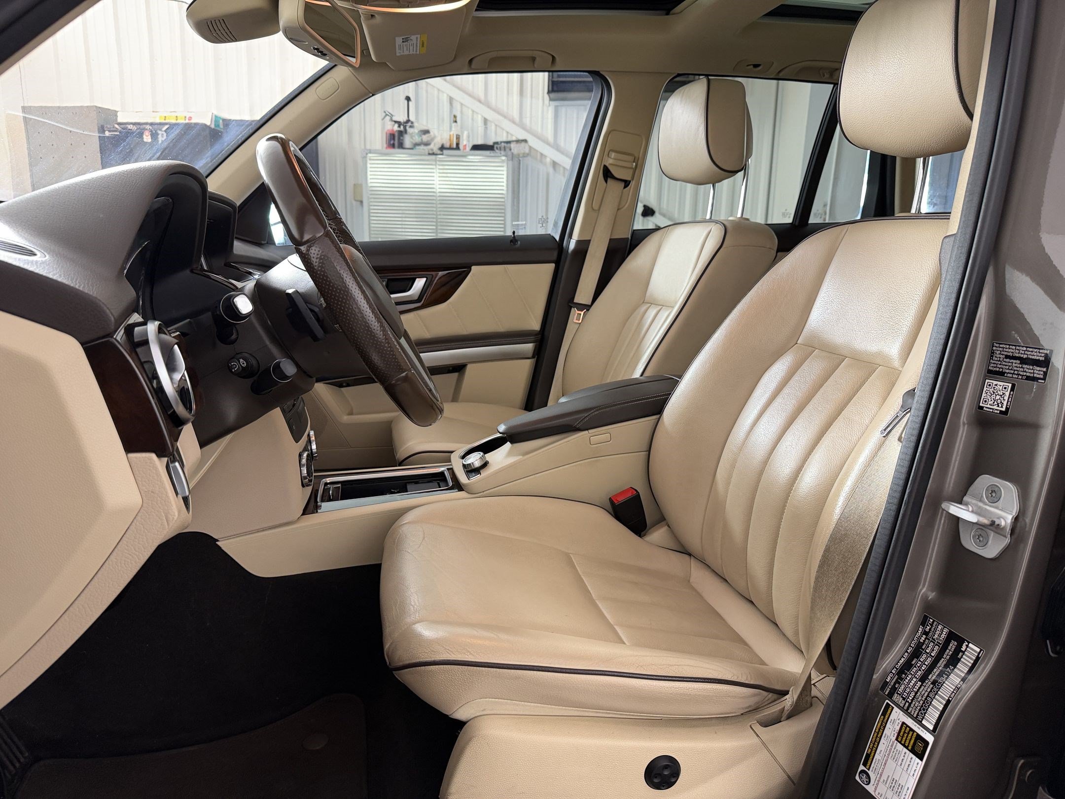 Used 2014 Mercedes-Benz GLK 350 4MATIC image 5