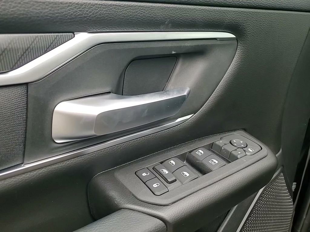 New 2026 RAM 1500 Big Horn AWD/4WD image 24