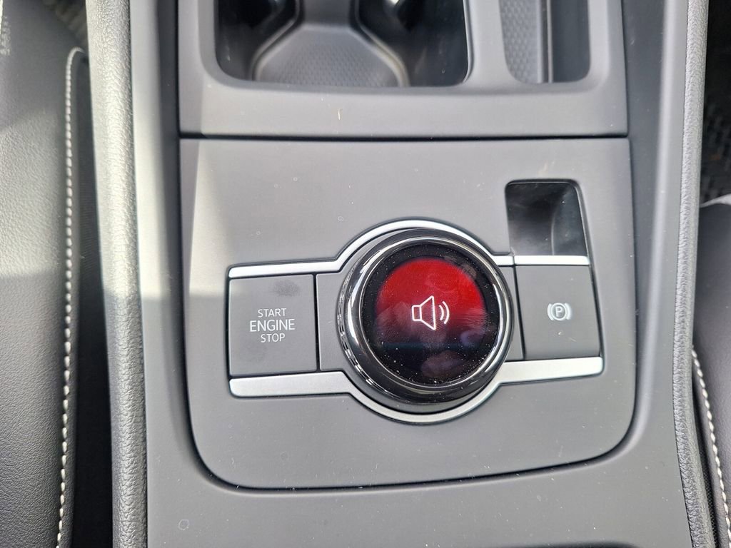 New 2026 Volkswagen Tiguan SE image 17